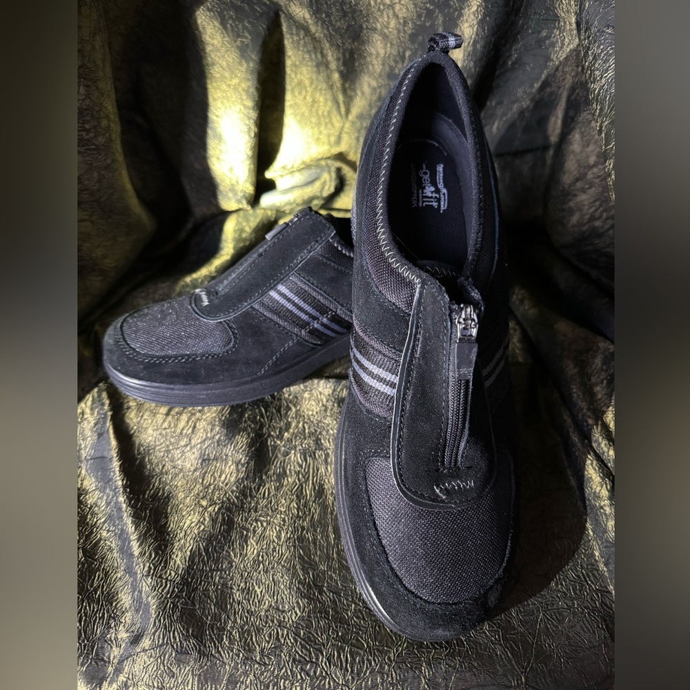 Get Fit Grasshoppers Shoes, New Never Worn